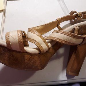 tan heels